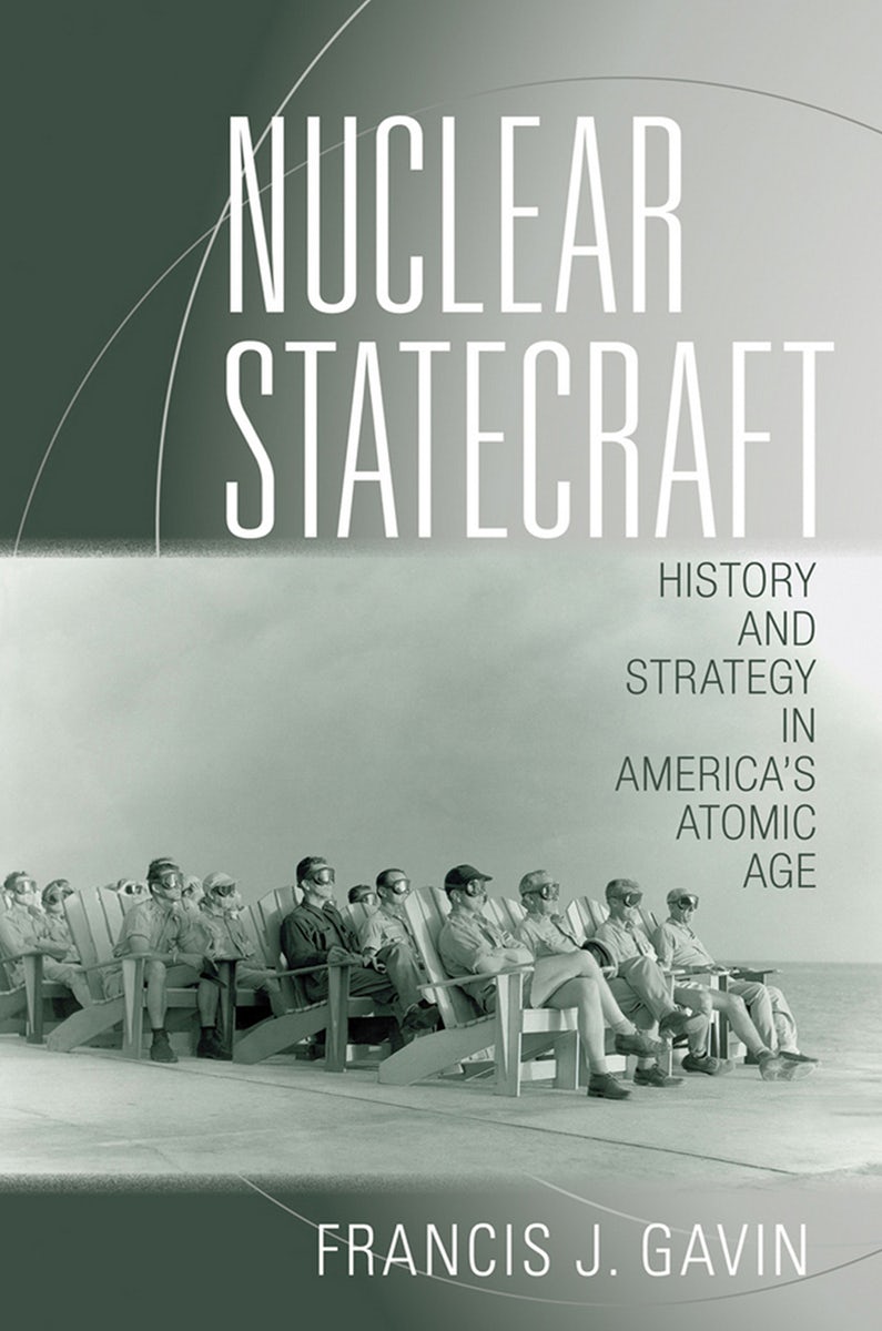 洋書 Civil Society and Nuclear Nuclear Statecraft by Francis J. Gavin | Paperback | Cornell